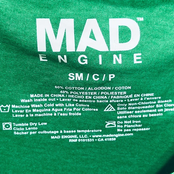 Mad Engine Green Short Sleeve Irish-Ish Graphic Tee New S - Picture 4 of 4